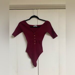 Ribbed Burgundy Buttoned Bodysuit